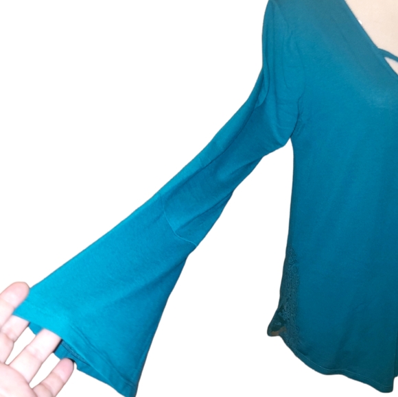 NB Crocheted Lace Top - Picture 2 of 8